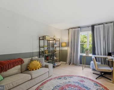 2641 Dogwood Lane - Photo Thumbnail 5