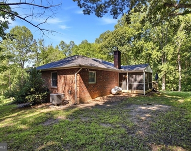2641 Dogwood Lane - Photo Thumbnail 32