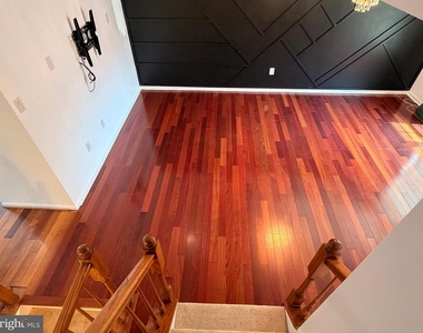 5310 Castlestone Drive - Photo Thumbnail 30