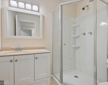 17 Ruddington Court - Photo Thumbnail 35