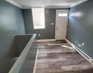 501 Archer Street - Photo Thumbnail 1