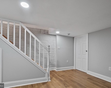 2640 E Oliver Street - Photo Thumbnail 14