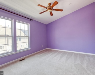 1503 Martock Lane - Photo Thumbnail 34