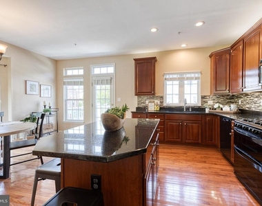 1503 Martock Lane - Photo Thumbnail 18