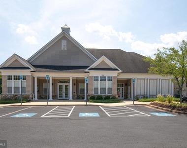 1503 Martock Lane - Photo Thumbnail 37