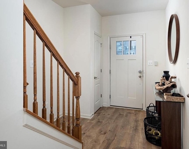 7123 Millstone Road - Photo Thumbnail 1