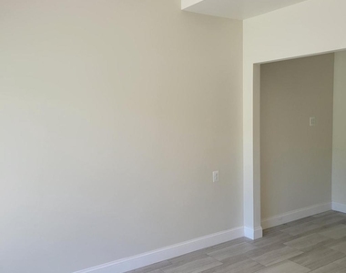 174 Acton Road - Photo Thumbnail 28
