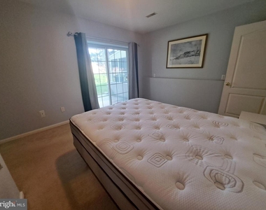 17245 Queen Anne Way - Photo Thumbnail 22