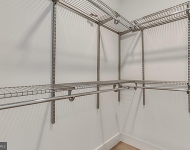 646 Newton Place Nw - Photo Thumbnail 18