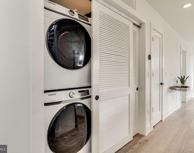 646 Newton Place Nw - Photo Thumbnail 22