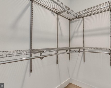 646 Newton Place Nw - Photo Thumbnail 14