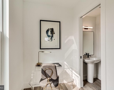 646 Newton Place Nw - Photo Thumbnail 12