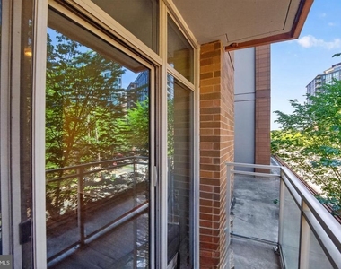 88 V Street Sw - Photo Thumbnail 23