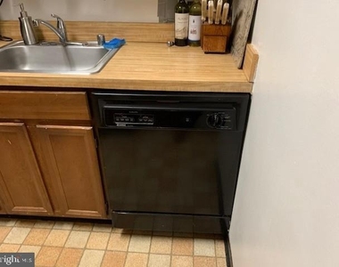 4000 Tunlaw Road Nw - Photo Thumbnail 14