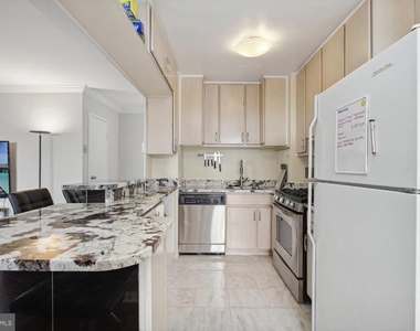 950 25th Street Nw - Photo Thumbnail 8