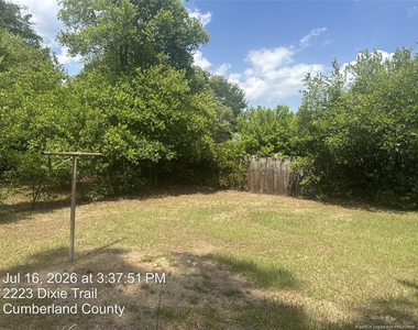 2223 Dixie Trail - Photo Thumbnail 1