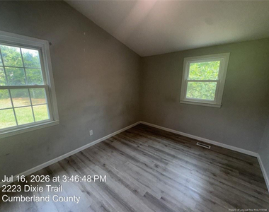 2223 Dixie Trail - Photo Thumbnail 13