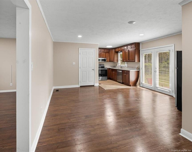 6604 Vaughn Road - Photo Thumbnail 5