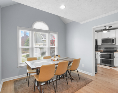 1802 Potomac Road - Photo Thumbnail 3