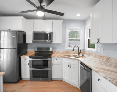 1802 Potomac Road - Photo Thumbnail 5