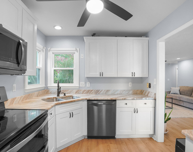 1802 Potomac Road - Photo Thumbnail 6