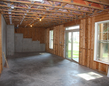4116 Collamer Drive - Photo Thumbnail 36