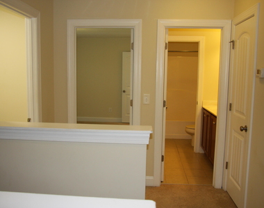 4116 Collamer Drive - Photo Thumbnail 26