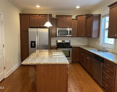 4116 Collamer Drive - Photo Thumbnail 12