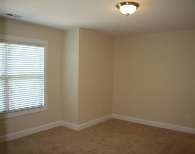 4116 Collamer Drive - Photo Thumbnail 27
