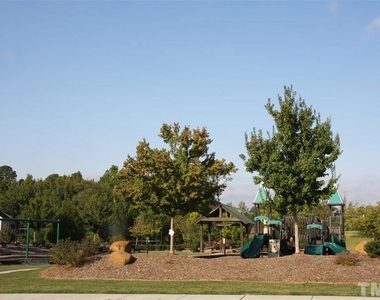 4116 Collamer Drive - Photo Thumbnail 38