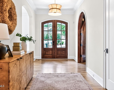 1818 Wilshire - Photo Thumbnail 5