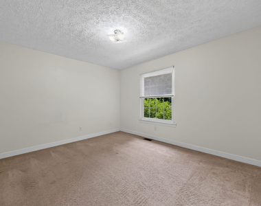 105 Trinity Woods Drive - Photo Thumbnail 38
