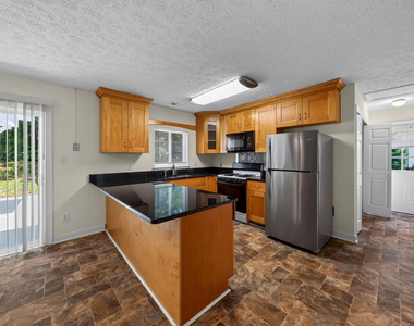 105 Trinity Woods Drive - Photo Thumbnail 12