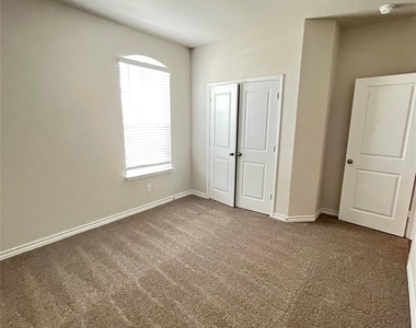 445 Blue Stem Rd - Photo Thumbnail 28