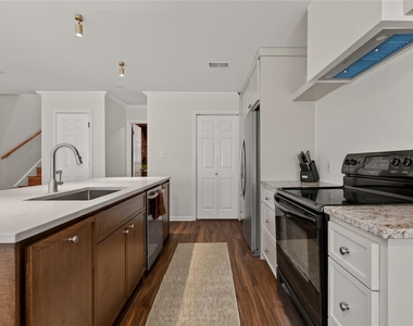 3845 Ranch Road 2222 - Photo Thumbnail 9
