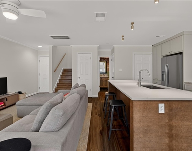 3845 Ranch Road 2222 - Photo Thumbnail 21
