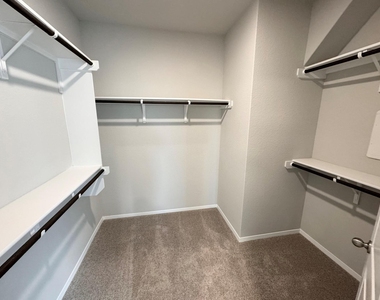 11624 Comano Dr - Photo Thumbnail 13