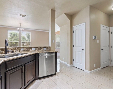 7324 Bandera Ranch Trl - Photo Thumbnail 27