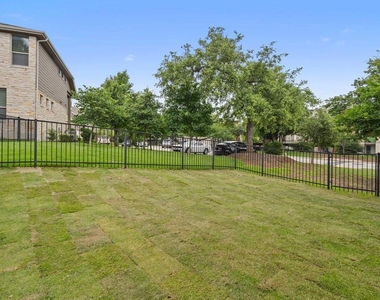 7324 Bandera Ranch Trl - Photo Thumbnail 30