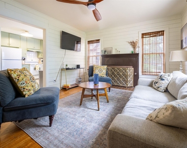 4811 Shoalwood Ave - Photo Thumbnail 10