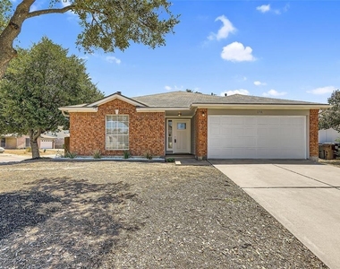 1701 Hollow Tree Blvd - Photo Thumbnail 1