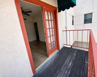 706 W 22nd St - Photo Thumbnail 13