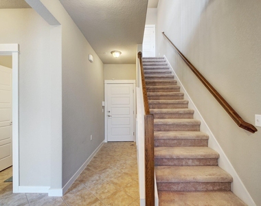 2806 Moreno St - Photo Thumbnail 20