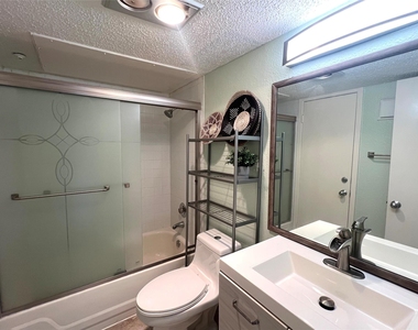 2018 W Rundberg Ln - Photo Thumbnail 18