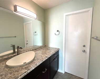 2018 W Rundberg Ln - Photo Thumbnail 17