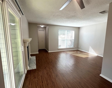2018 W Rundberg Ln - Photo Thumbnail 6