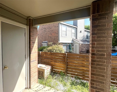 2018 W Rundberg Ln - Photo Thumbnail 19