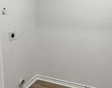 14205 Prairie Sod Ln - Photo Thumbnail 23