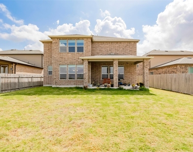 3712 Forino Dr - Photo Thumbnail 36