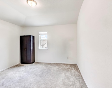 3712 Forino Dr - Photo Thumbnail 33